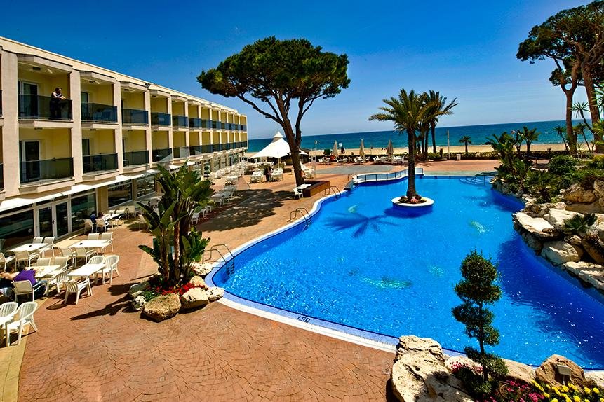 Hotel met schitterend uitzicht op de Middellandse Zee