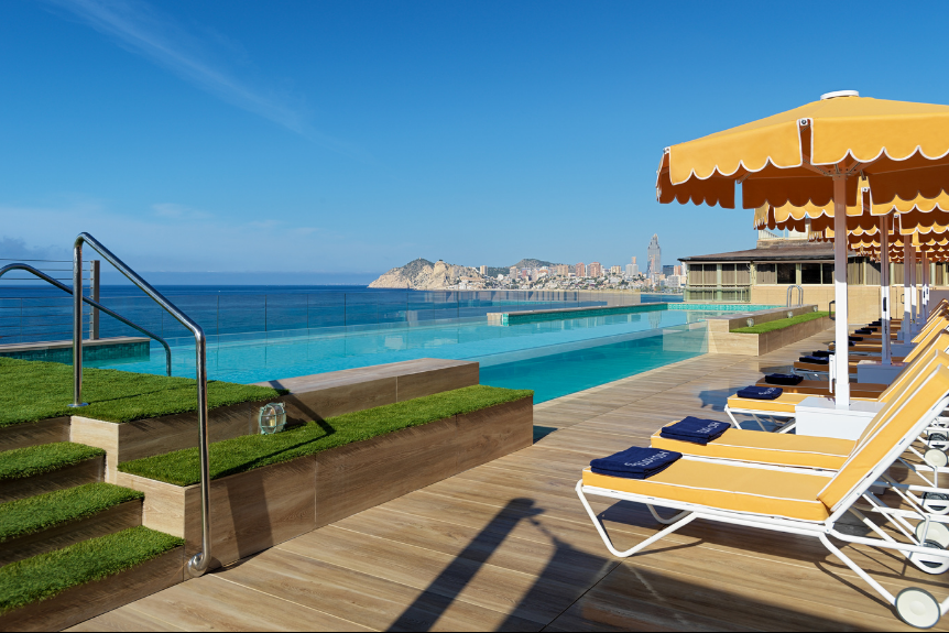 Benidorm_Hotel_H10_Porto_Poniente_Zwembad_